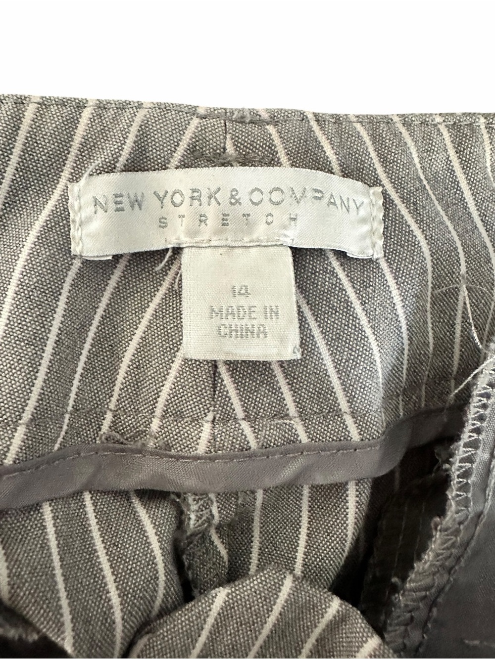 New York & Company Woman’s Gray Pinstripe Stretch Dress Pants - Size 14 - Picture 3 of 6